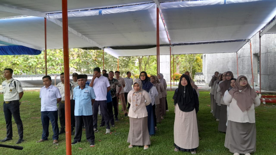 Apel Pagi Tendik dan Pejabat Fakultas Teknik: Meningkatkan Suasana Kerja dan Komitmen dalam Mencapai Visi Misi Fakultas
