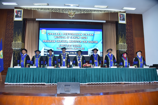 Gelar Upacara Penyerahan Ijazah Wisuda II Tahun 2025 Fakultas Teknik Unand Lepas Lulusan Siap Berkarya